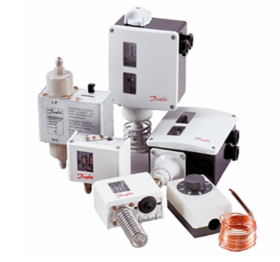 Danfoss Pressure switches and thermostats for HVAC R